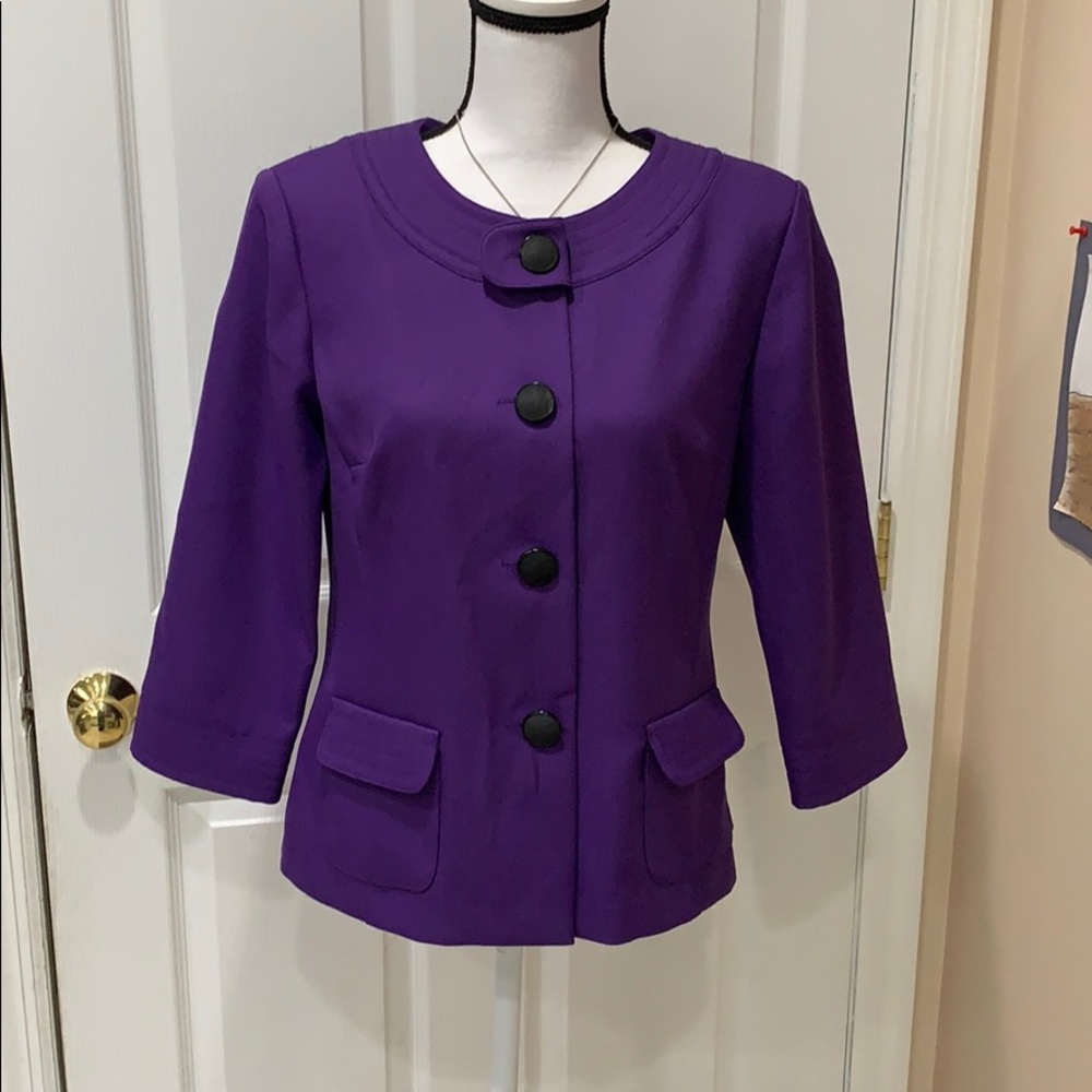 CLEARANCE Perceptions NY Purple top sz 8/10